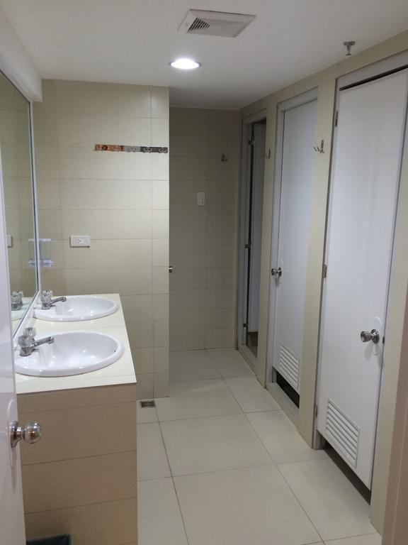 Stone House Hotel Pasay Camera foto